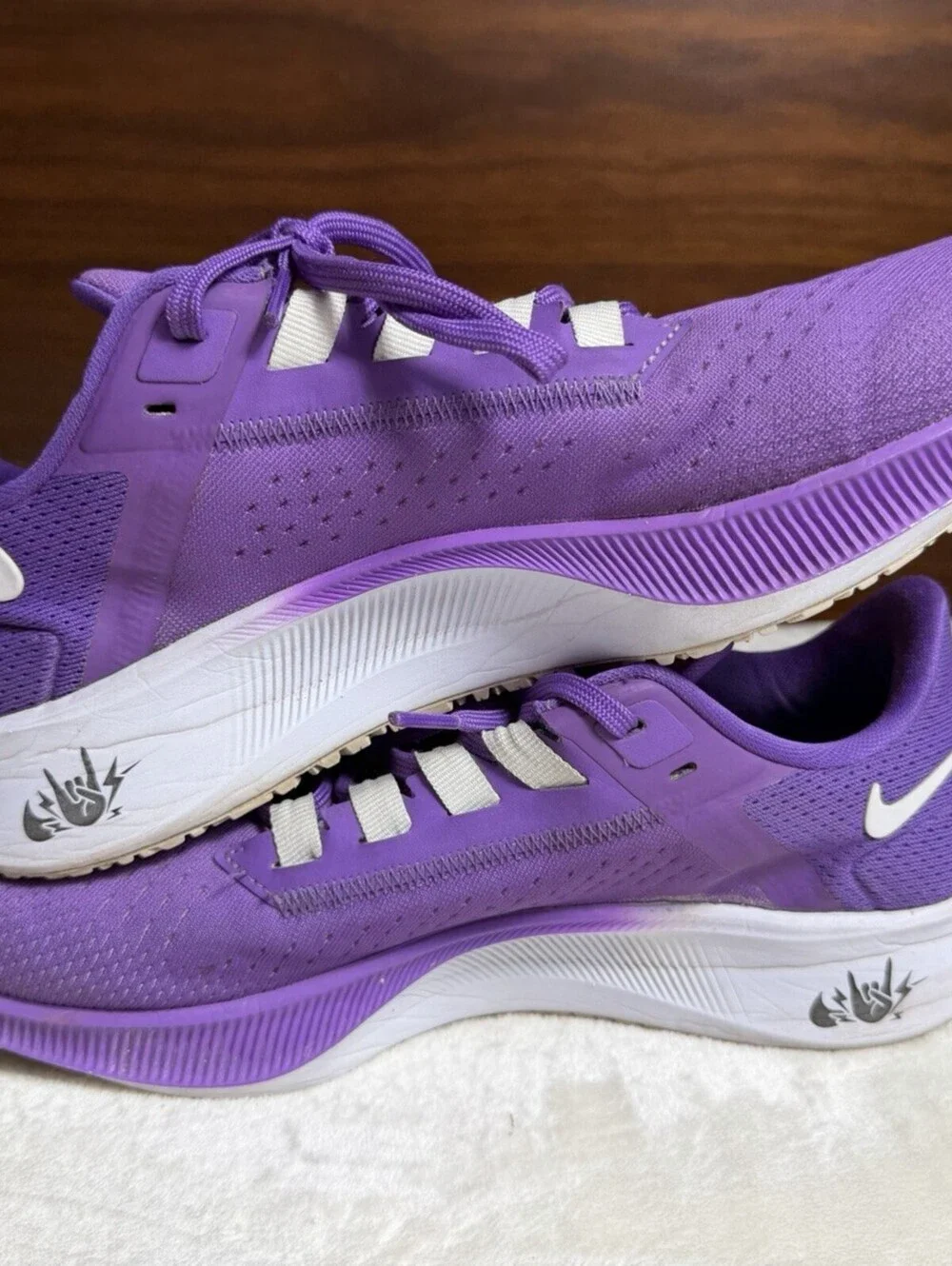Nike Air Zoom Pegasus 38 Shield Womens 9 Purple Running Shoes Waterproof